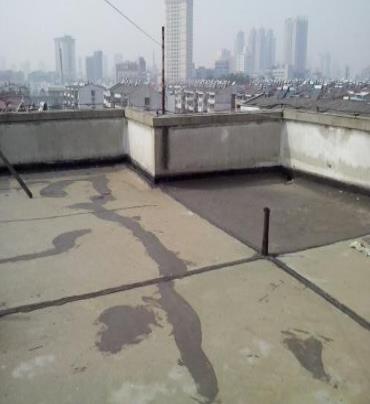 岚县漏水维修 楼顶漏水是什么原因，楼顶漏水维修方法是什么?